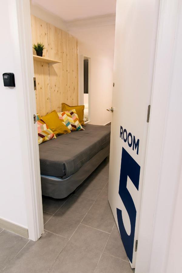 Koala Hostel Аликанте Экстерьер фото